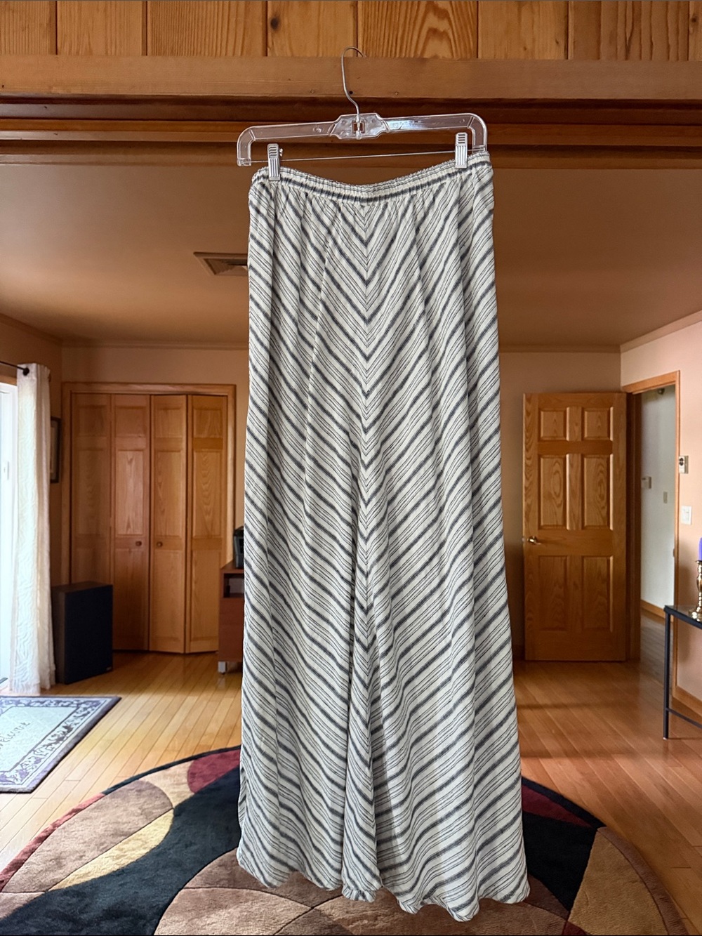 Striped Gray and White elastic waist Maxi Skirt